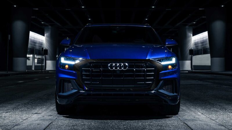 Audi Q8 أفضل سيارات الدفع الرباعي الكوبيه