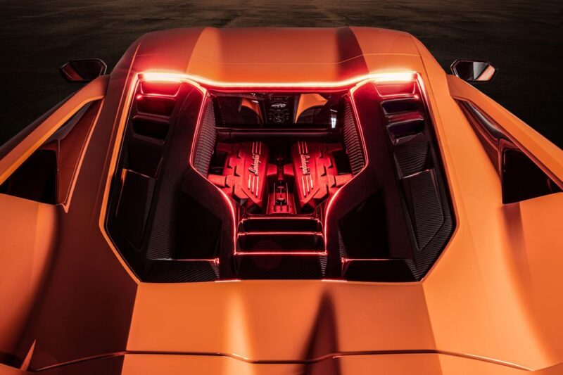 012 لامبورجيني ريفويلتو Lamborghini Revuelto