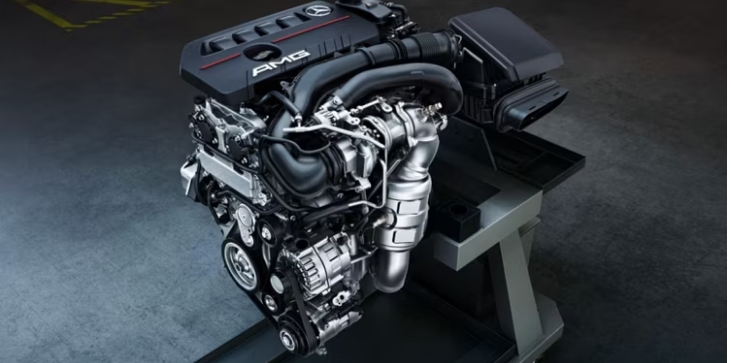 06 Mercedes AMG M139 أفضل المحركات التوربينية الرباعية