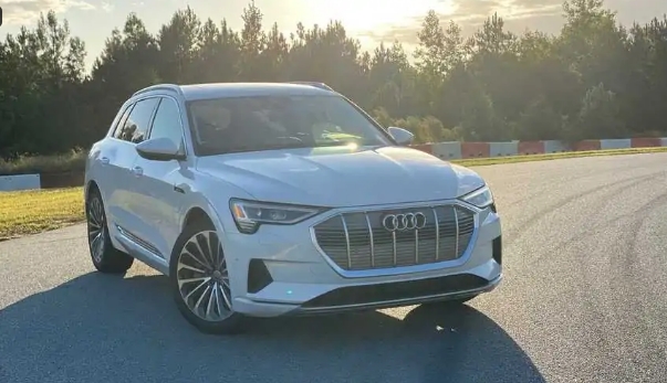 2019 Audi e tron