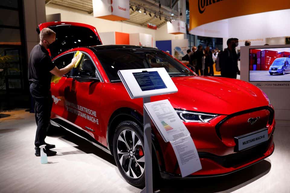 mustang mach e 1