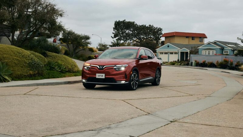 تقييم شامل 2023 VinFast VF8 City Edition مميزات وعيوب ومواصفات وأسعار 23 003 فينفاست VF8 سيتي إيديشن 2023 VinFast VF8 City Edition