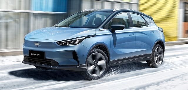 تقييم شامل 2023 Geely Geometry C عيوب ومميزات ومواصفات الهاتشباك الكهربائية الصينية الرائعة 36 013 Geely geometry C جيلي جيومتري سي 1