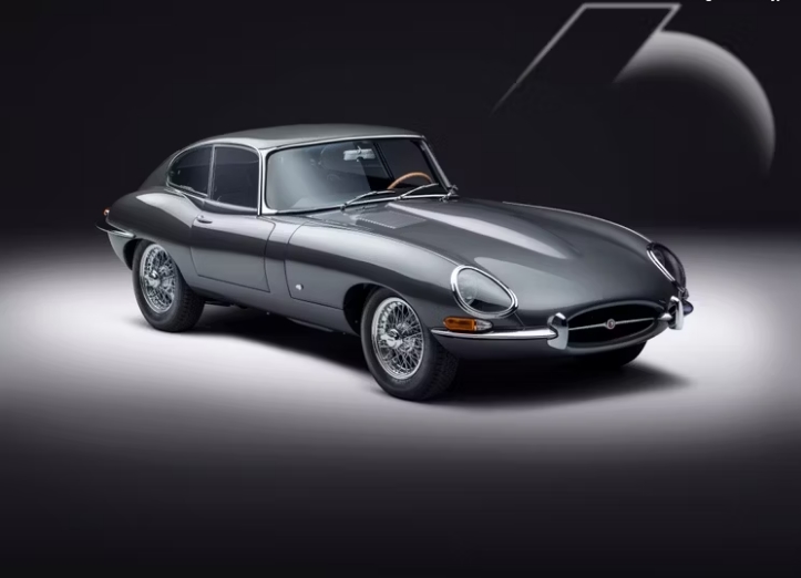 11 من أجمل السيارات على الإطلاق بتصميمات أيقونية صمدت أمام إختبار الزمن 16 05 Jaguar E Type أجمل السيارات على الإطلاق تصاميم خالدة التصاميم الخالدة