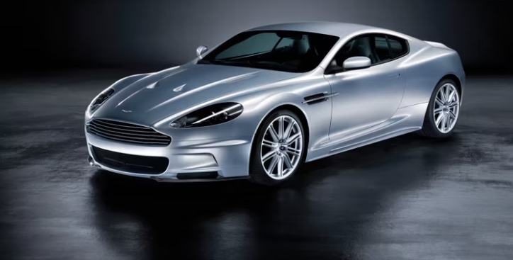 11 من أجمل السيارات على الإطلاق بتصميمات أيقونية صمدت أمام إختبار الزمن 10 11 Aston Martin DBS V12 أجمل السيارات على الإطلاق تصاميم خالدة التصاميم الخالدة