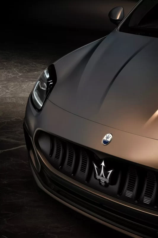 سيارة مازيراتي جريكالي فولجور 2024 4 Maserati Grecale Folgore 14