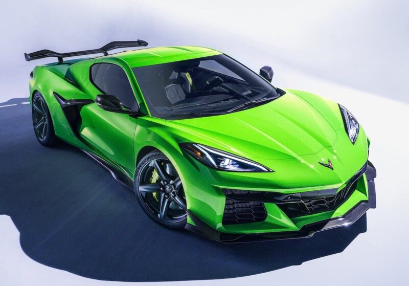 شيفروليه كورفيت C8 جديدة تبدو أفضل مع ألياف الكربون الإضافية من شركة لارتي ديزاين 3 جديدة