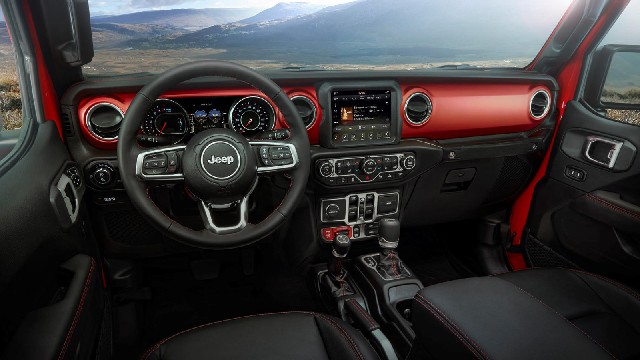 2024 Jeep Gladiator interior