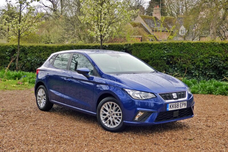 تقييم شامل سيات إيبيزا SEAT Ibiza 2023 عيوب ومميزات وأسعار السيارة الأسبانية الأكثر مبيعًا 34 seat ibiza se tech 95 01 1