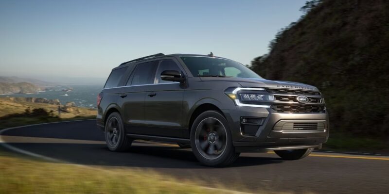 01 2024 Ford Expedition Platinum MAX السيارات الأمريكية الفاخرة الحديثة