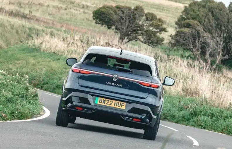 010 رينو ميجان إي تك 2023 Megane E Tech Electric 1