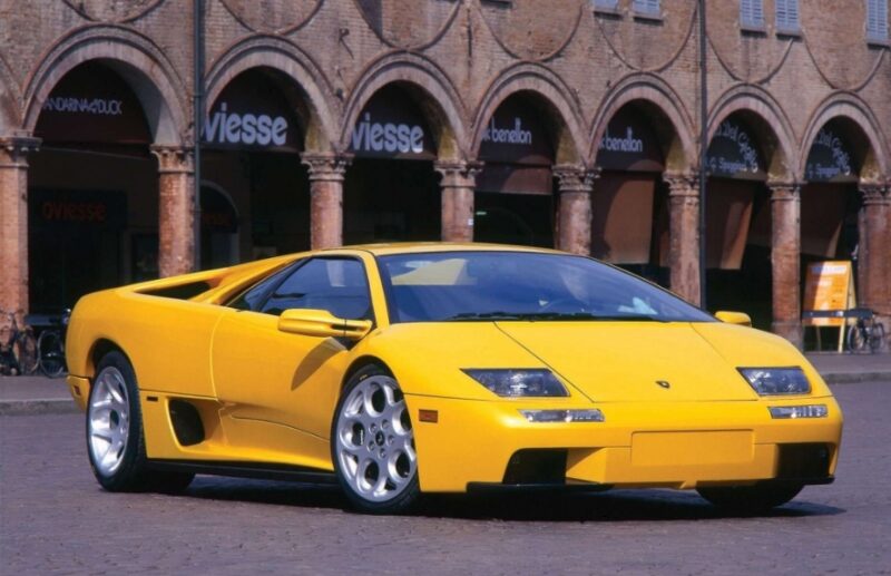 08 2001 Lamborghini Diablo السيارات الخارقة الأقل موثوقية