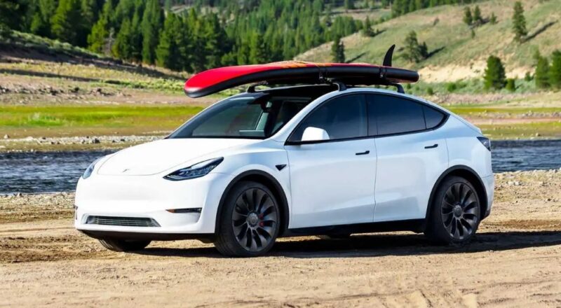 01 tesla model Y تسجلات السيارات الكهربائية ومبيعات السيارات الكهربائية