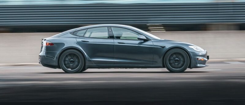 02 2021 Tesla Model S Plaid أفضل سيارات الدفع الرباعي AWD