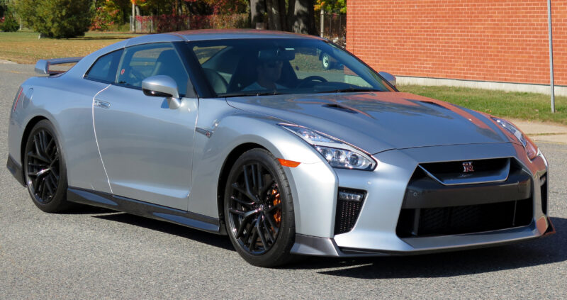 05 NISSANGT R R35 أفضل سيارات الدفع الرباعي AWD 1