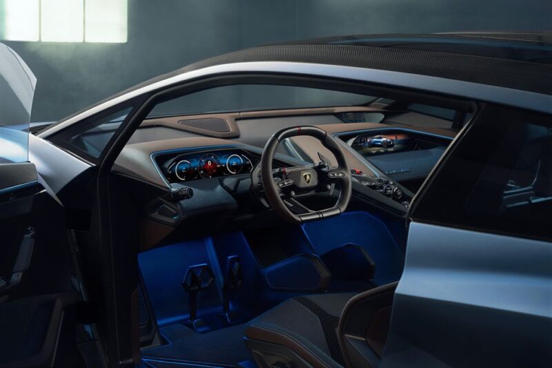 06 لامبورجيني لانزادور Lamborghini Lanzador