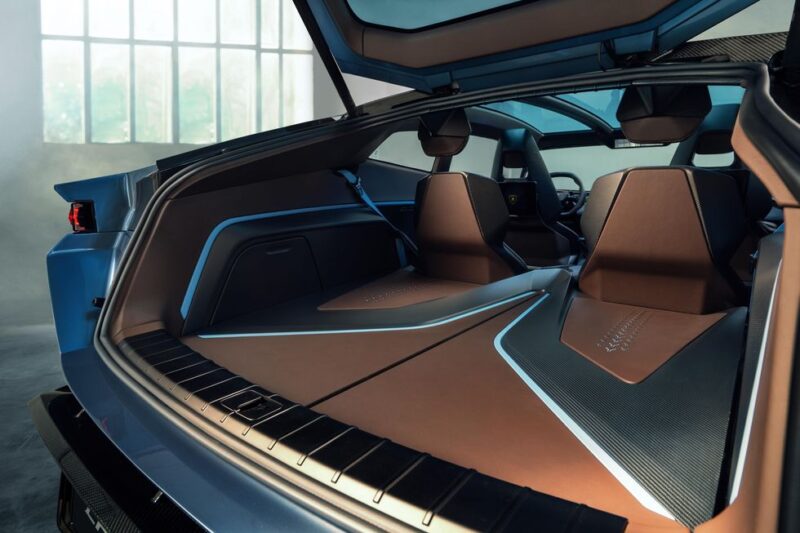 07 لامبورجيني لانزادور Lamborghini Lanzador