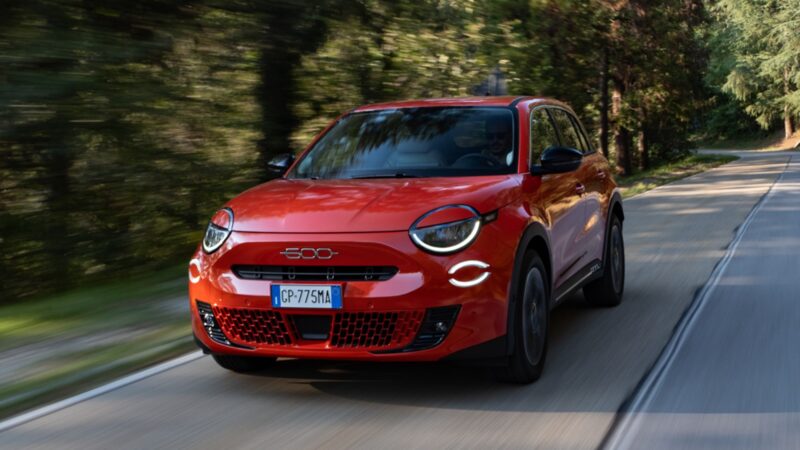 011 فيات 600 إي 2023 Fiat 600e l