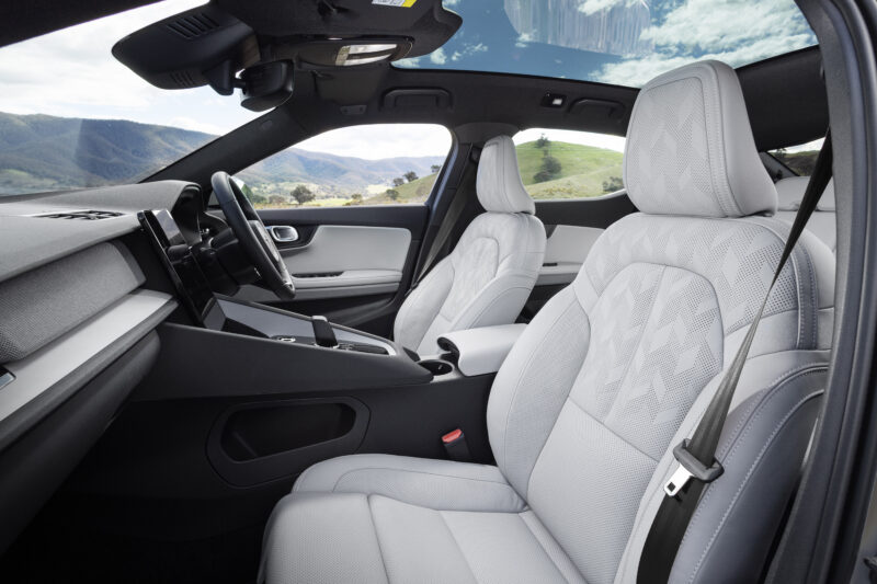 020 بوليستار 2 2024 Polestar 2
