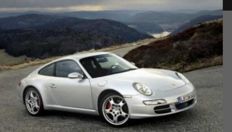 04 2005 Porsche 911 أروع السيارات الرياضية المستعملة