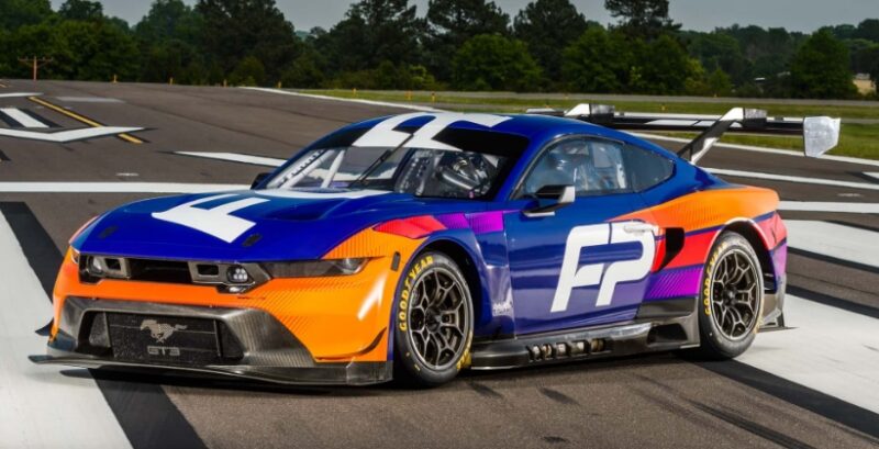 Mustang GT4 طرازات فورد موستانج