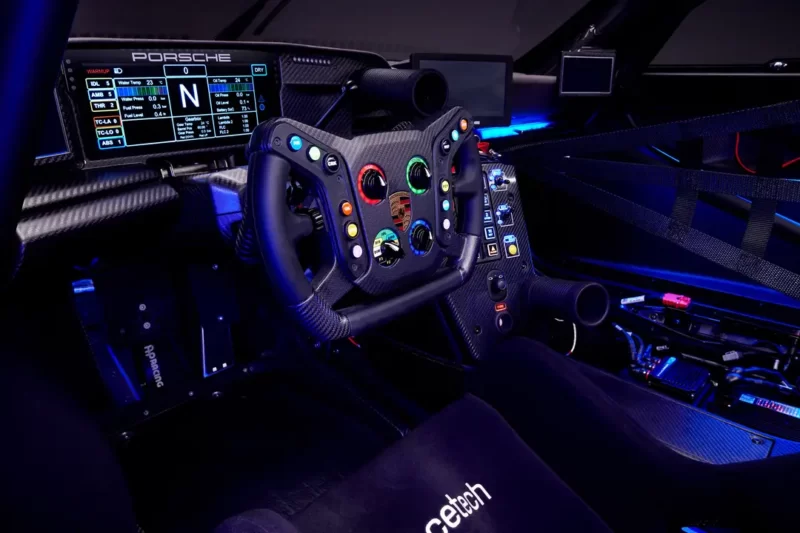 911 GT3 R Rennsport 8