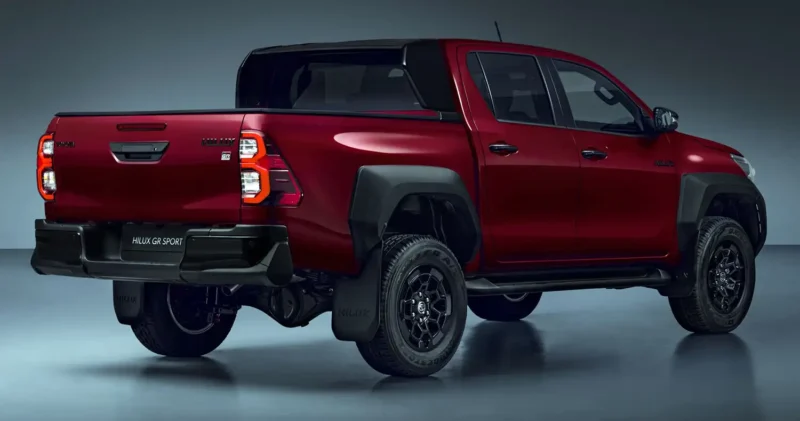2023 hiluxgrsportmainshots2 scaled 1 1