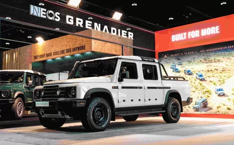 تعرف على إينيوس جرينادير كوارتر ماستر 2025 نسخة البيك آب المميزة من سيارة جرانادير SUV 4 image 3 1
