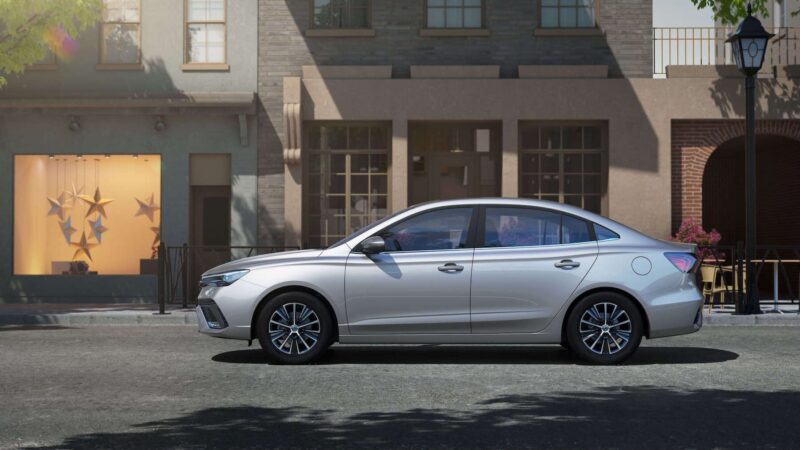إطلاق MG5 2025 في الشرق الأوسط بأسعار معقولة ومواصفات متقدمة 3 image 6 5